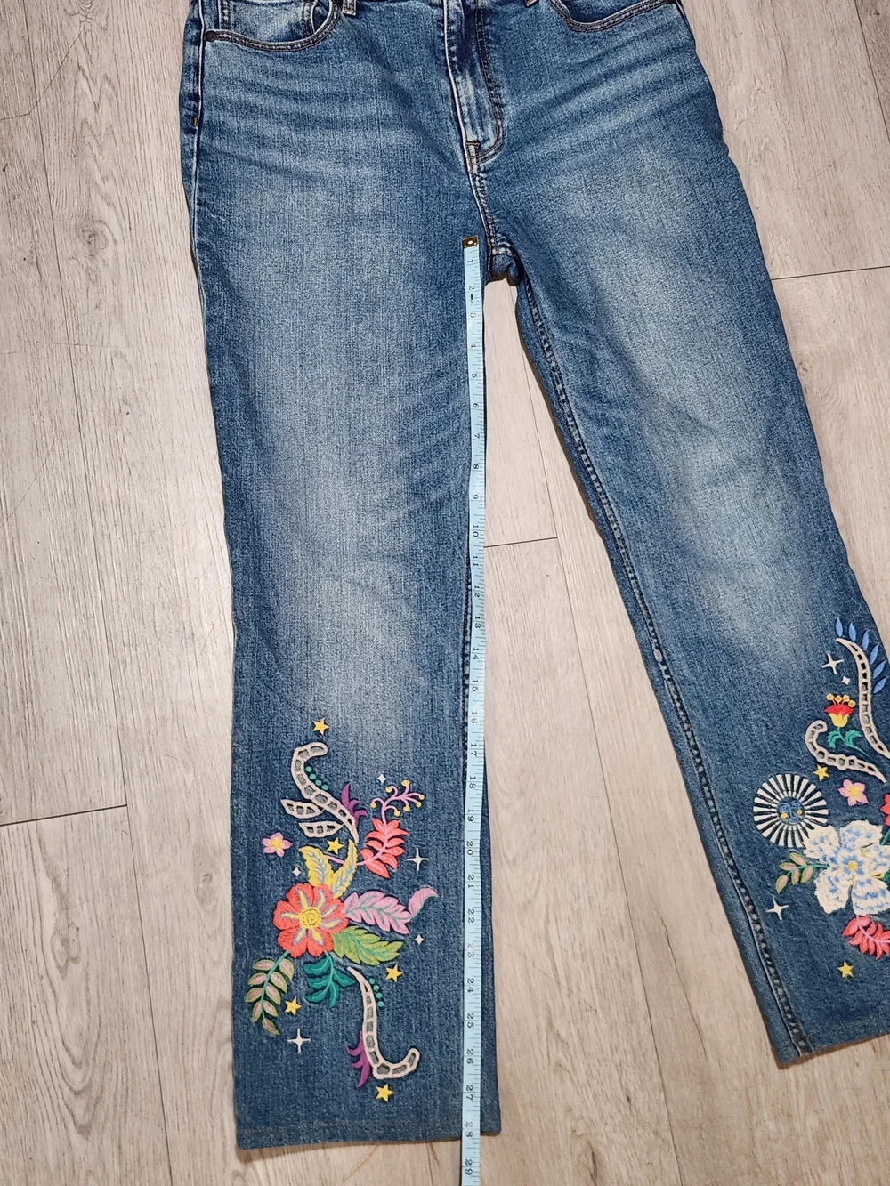 ✨ Johnny Was Boho Embroidered Straight Leg Jeans 29 - Picture 7 of 11